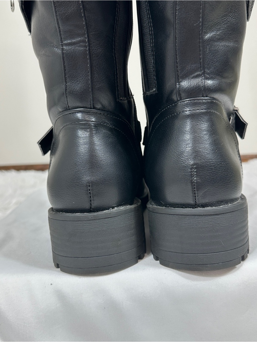 Torrid Women’s Black Combat Boots 10 WW Wide Lace Up Buckle Zipper Pouch - Picture 9 of 14